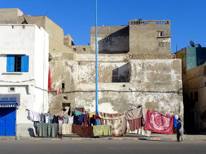 Trocknung Teppiche Straße