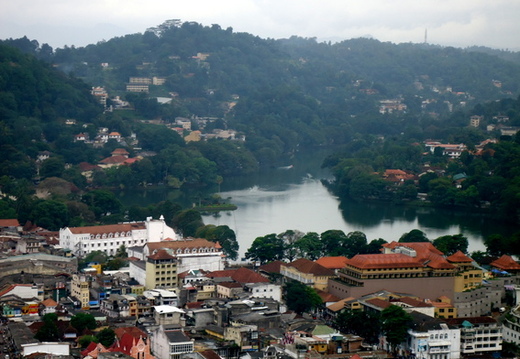 03_nach_Kandy_sri_lanka