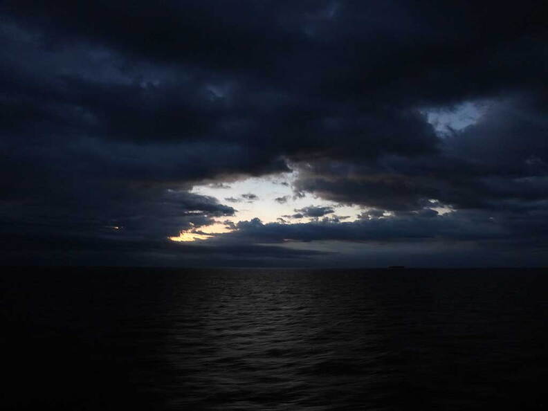 002_Mit der Fähre nach Tanger
      