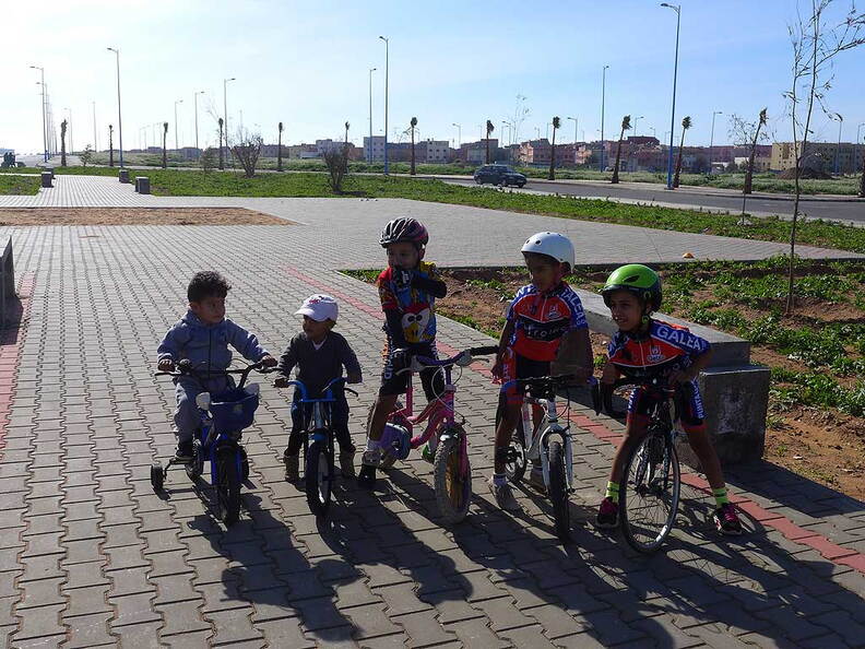 Kinder beim Radsport