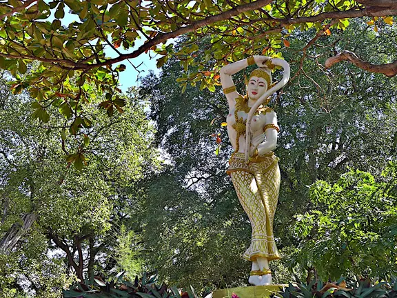 Thailand Ayutthaya Geschichtspark Goettin Hindu