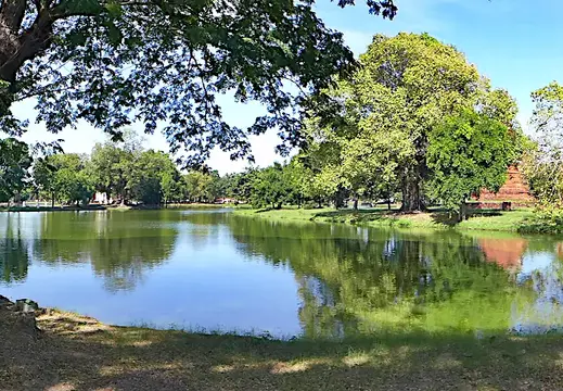 Thailand Ayutthaya Geschichtspark See Panorama
