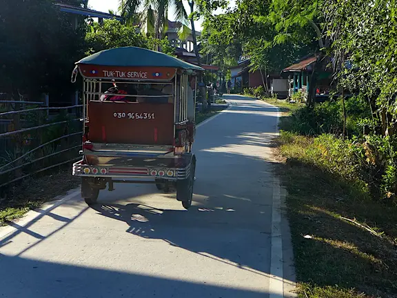 Laos Mekong Don Det TukTuk