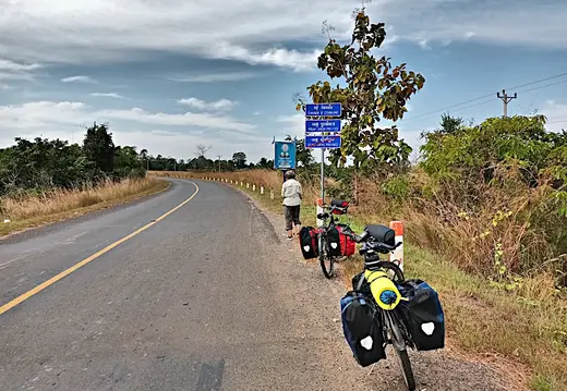 Kambodscha Landstrasse Schilder