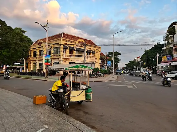Kambodscha SiemRep Strassenhaendler