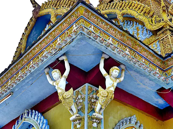 Kambodscha Phnom Sampow Tempel Dach Verzierung