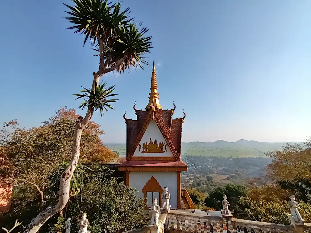 Kambodscha Phnom Sampow Tempel Turm