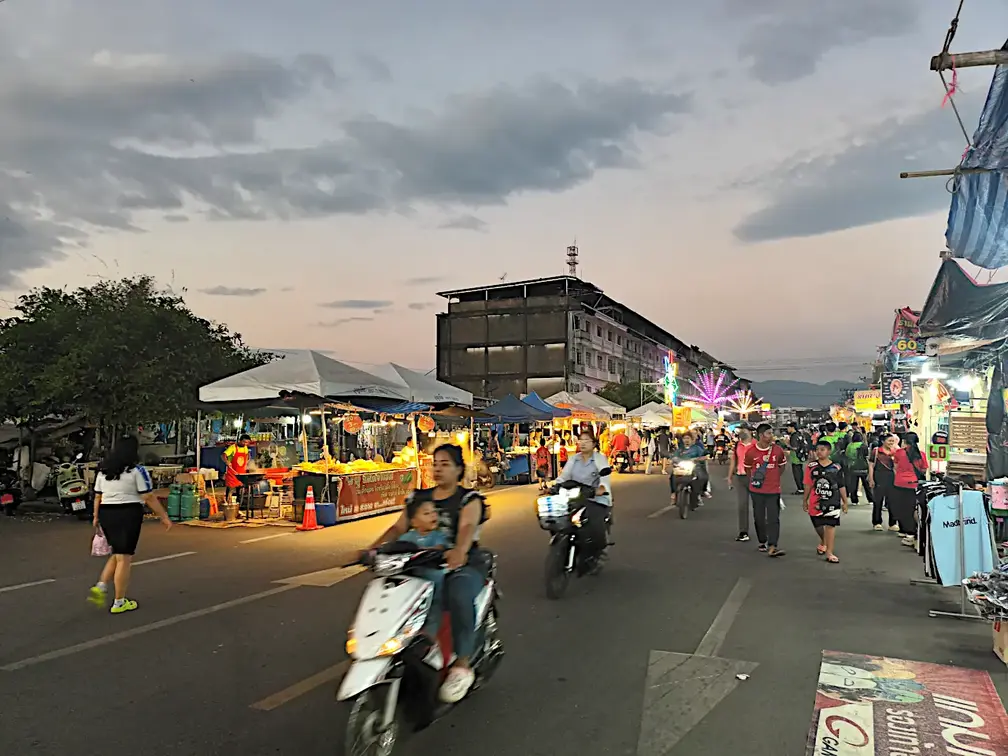 Thailand Provinz Chanthaburi BoRai Nachtmarkt2