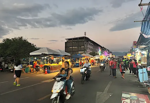 Thailand Provinz Chanthaburi BoRai Nachtmarkt2